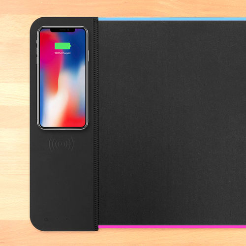 Qi Wireless Charging Mouse Pad / Extended Mat / Colour LED Light - Black